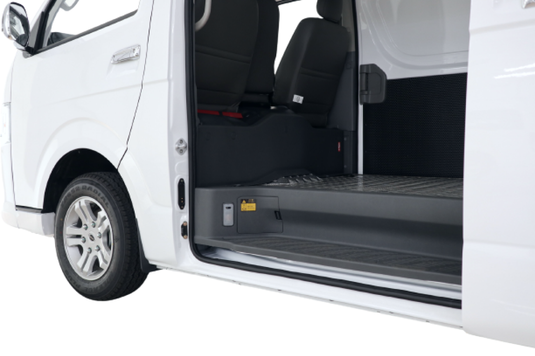 Higer EV H5F Cargo Van view 7